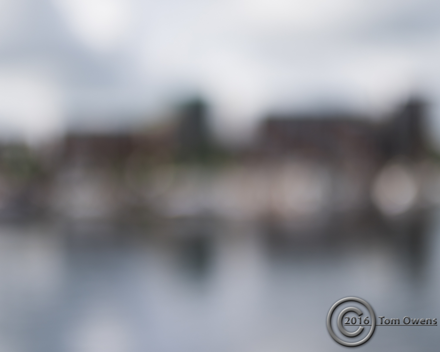 Blurred image of Ipswich dock